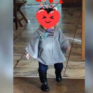 Maggie & Zoe Shaw 12 months